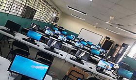 Panam adquirir laptops para estudiantes y mejorara conectividad en centros escolares