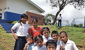 Ministerio de Educacin llevar internet de banda ancha a todas las escuelas del pas