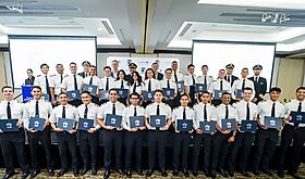 La Academia Latinoamericacna de Aviacin Superior de Copa AirlinesGrada a nuevos Pilotos panameos