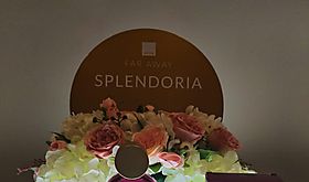 AVON PRESENTA SU RENOVADA LNEA DE FRAGANCIAS FAR AWAY CELEBRANDO LA DIVERSIDAD DE LA MUJER MODERNA