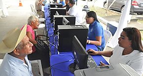  Feria de Salud y Prestaciones Econmicas en Los Santos 