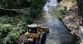 IDAAN en Herrera realiza trabajos de dragado de ros para garantizar abastecimiento de agua potable