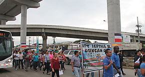 Defensora del Pueblo atiende protesta de educadores de la Regin de Panam Oeste 