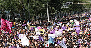 En EEUU miles de mujeres participan en Marcha de las Mujeres