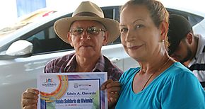 Familias herreranas reciben certificados de Bono Solidario de Vivienda