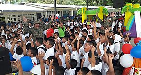 Despacho Primera Dama y MINSA llevan salud integral a estudiantes en Bocas del Toro  