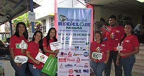 Sistema CocaCola brinda su apoyo en las actividades de reciclaje en Panam