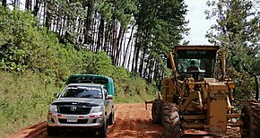 Atienden ruta principal de El Toro en Las Minas