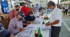 100 mil balboas para productores bocatoreos afectados por las inundaciones