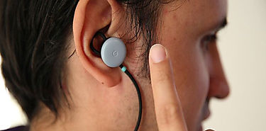 Uso de audfonos a alto volumen puede daar la audicin en nios