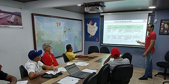 En Toledano, La seguridad y  la Salud son prioridad con los ms altos estnares laborales en la industria de alimentos 