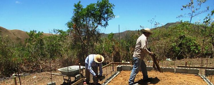 Familia de escasos recursos que lo perdi todo pronto recibir su casa nueva en Veraguas