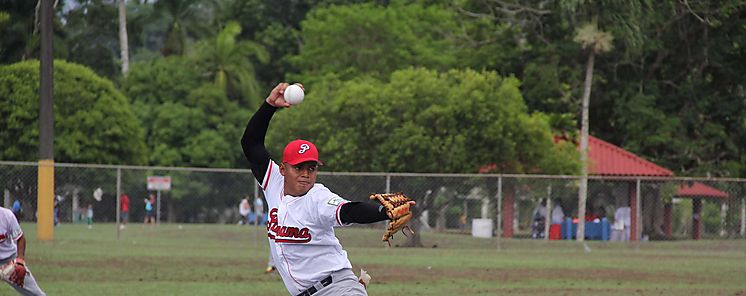 Comienza softbol en la provincia de Veraguas