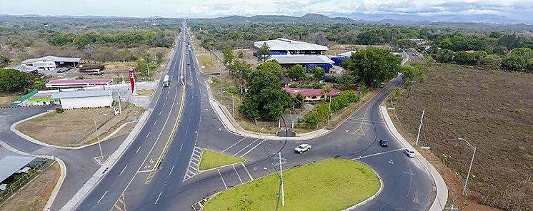 Habilitan los primeros 10 kilmetros de la Carretera Santiago a Vigu