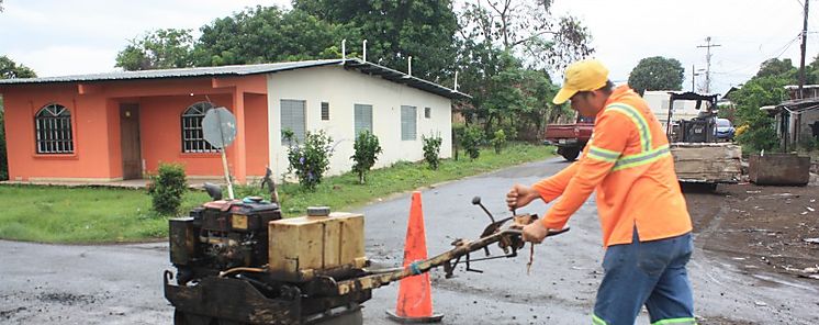 Miles de beneficiados con trabajos del MOP en Los Santos