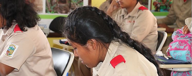 Mi Primer Crdito llega a estudiantes Bachilleres en Bocas del Toro 