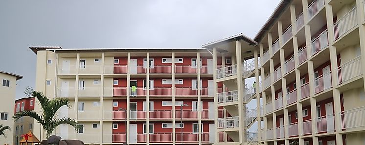 Primeras 42 familias ya ocupan apartamentos en Altos de Los Lagos