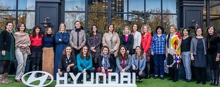 I Foro Hyundai sobre la mujer en el mundo de la automocin