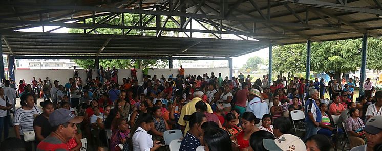 Firman acuerdo histrico para legalizacin de tierras en Bocas del Toro 