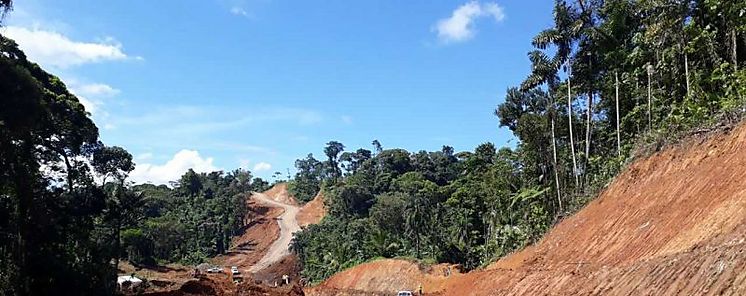 Por completar ltimos cortes para nueva carretera El Guabal  Ro Luis  Calovbora