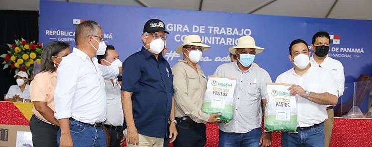 Familias de productores herreranos reciben apoyos para proyectos agrcolas 