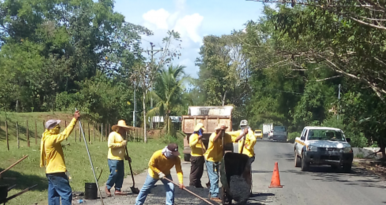 Veraguas trabajos de parcheo