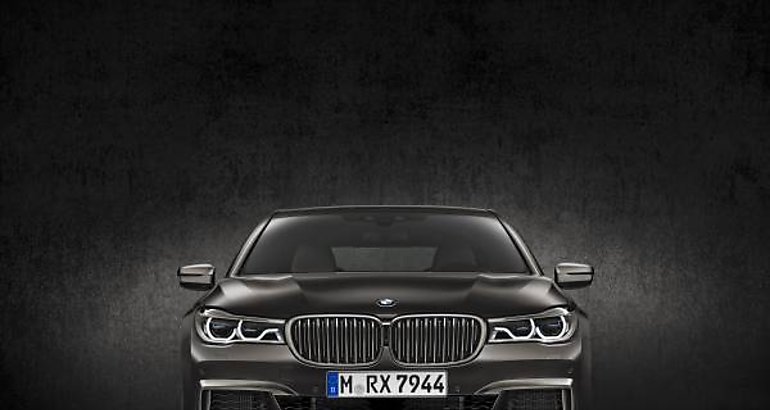 BMW M760Li xDrive