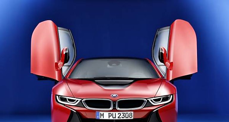 BMW i8 Protonic Red Edition