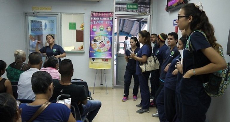 Estudiantes de medicina de la Universidad Americana