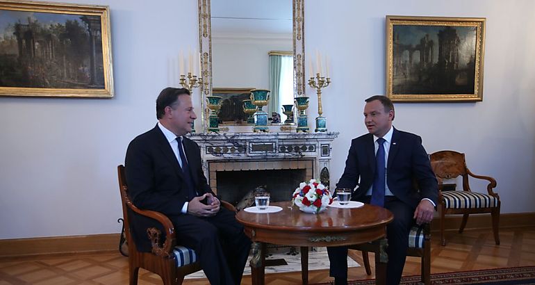 Carlos Varela y Andrzej Duda