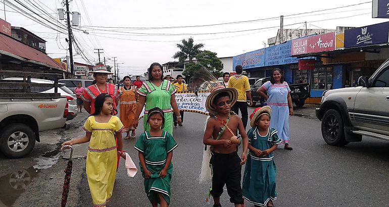 Grupos Originarios Bocas del Toro Atuendos Folclore