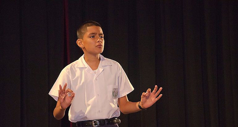 Ganador del concurso vial  Christian Mendieta