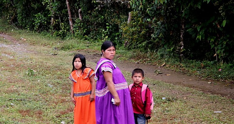 Mujeres indigenas