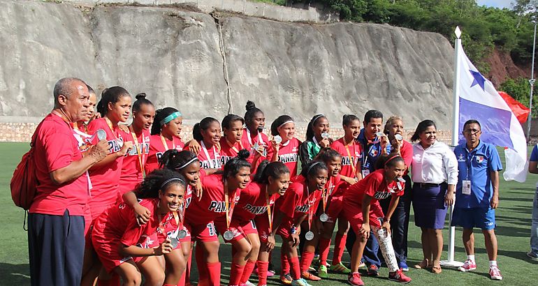 Ftbol femenino Codicader