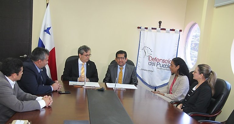 Defensora del Pueblo y el Centro del Agua del Trpico Hmedo para Amrica Latina y el Caribe firman convenio de cooperacin