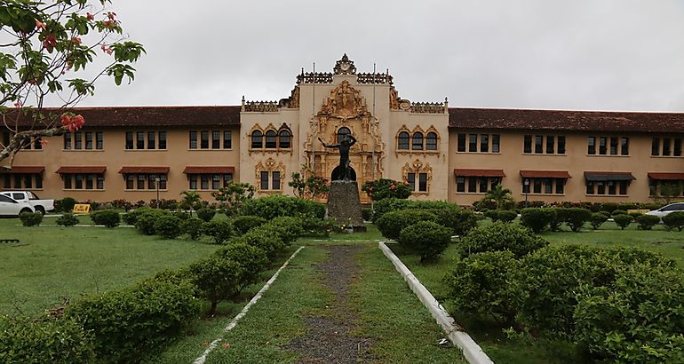 Escuela Normal Juan Demstenes Arosemena