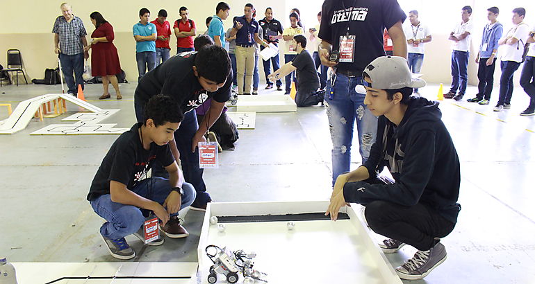 RoboCupJunior 2017