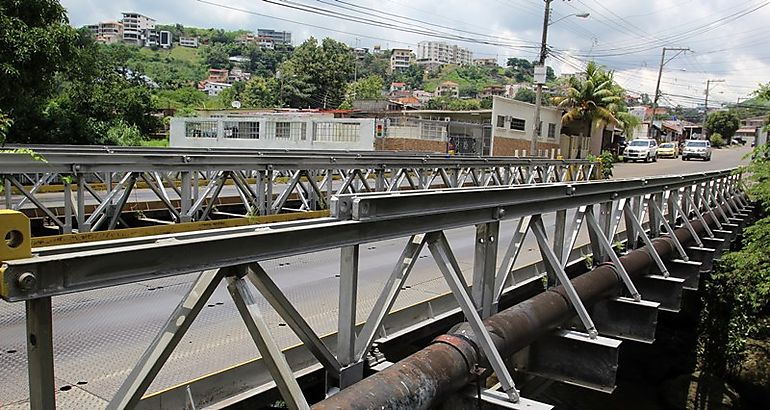 Puentes metlicos modulares