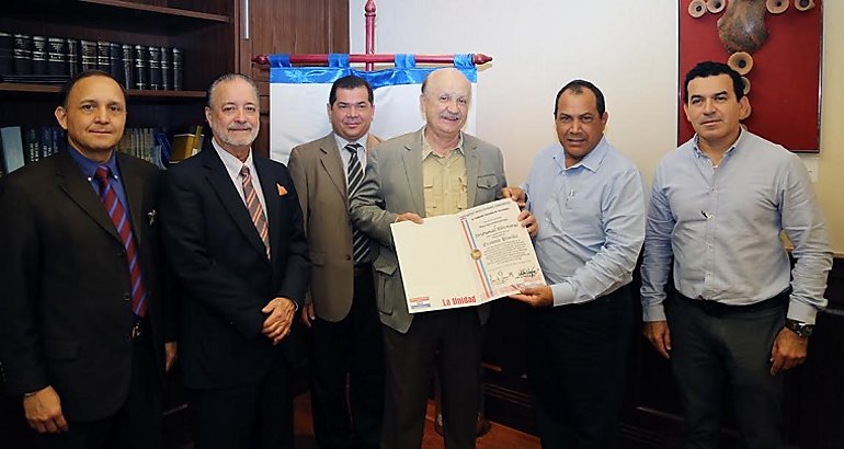 TE   recibe  certificado  PRD