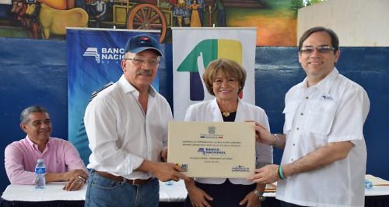 Banco Nacional realiza mejoras en la Escuela Toms Herrera