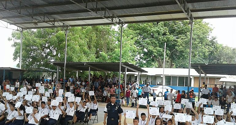 Estudiantes dicen No a la droga