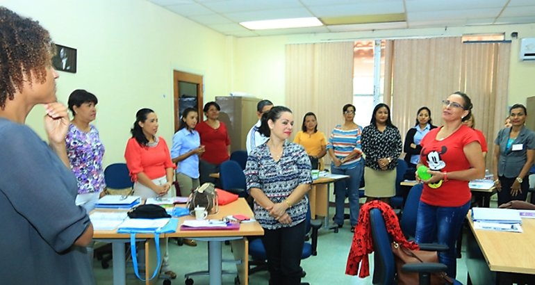 El  taller seminario con el tema Cuidado para el Desarrollo Infantil