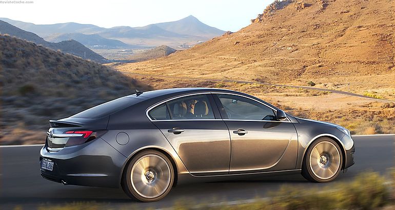  Opel Insignia