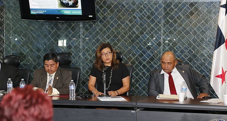 ARAP presenta Informe de Gestin 2016 ante la Asamblea Nacional