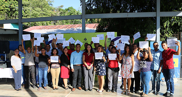 graduacin cursos INADEH y ARGOS