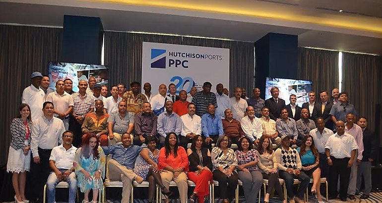 PPC homenaje  a  colaboradoreas