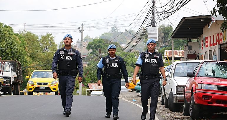 Policas en la carretera