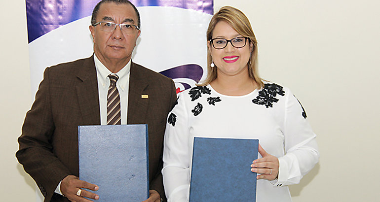 Intendencia y Aduanas firman Acuerdo de Cooperacin 