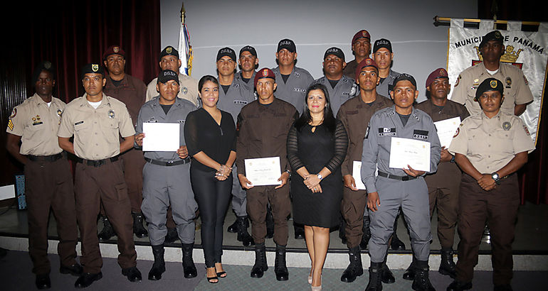 Graduacin del Curso de Operaciones Motorizadas Municipales