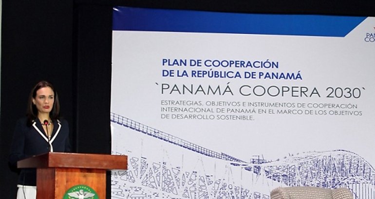 Vicepresidenta  Panam Coopera